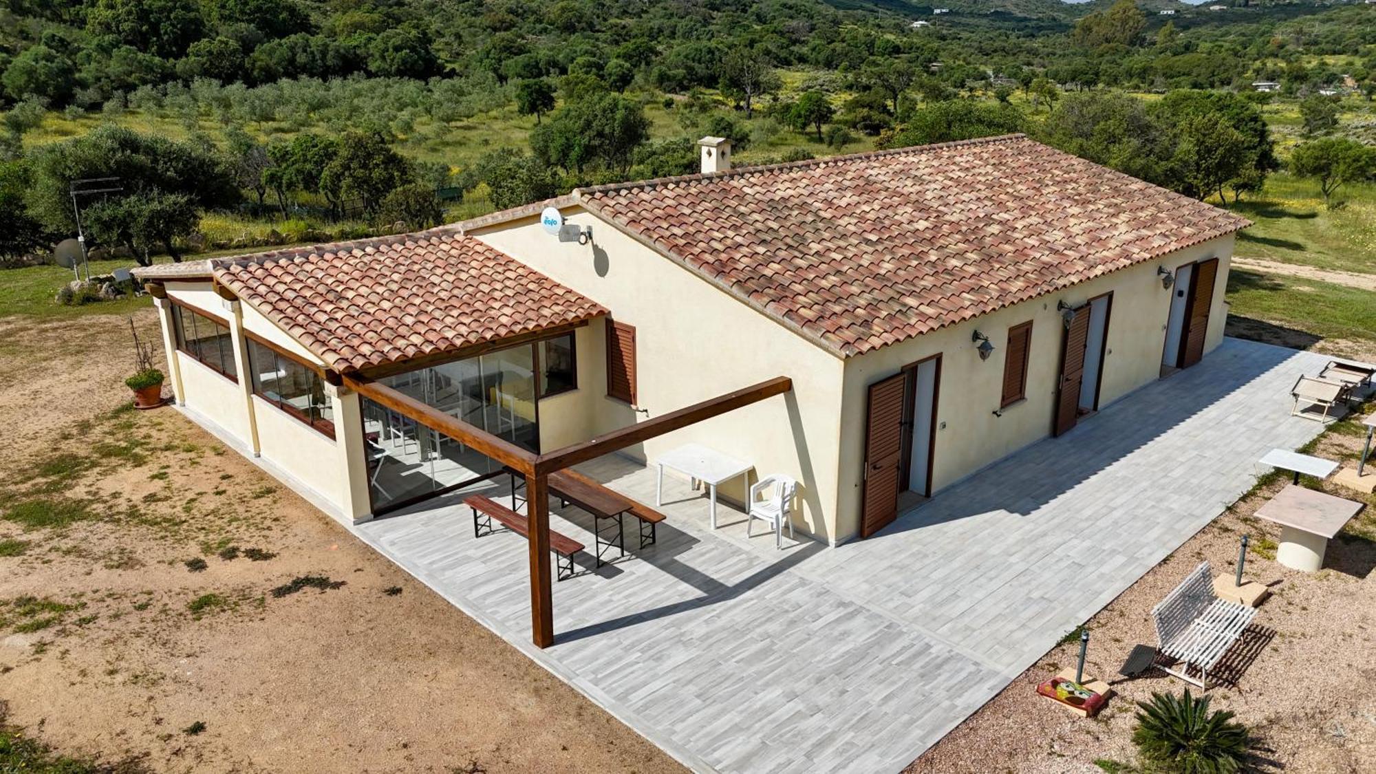 Molti Mari B&B Resort Olbia Exterior foto